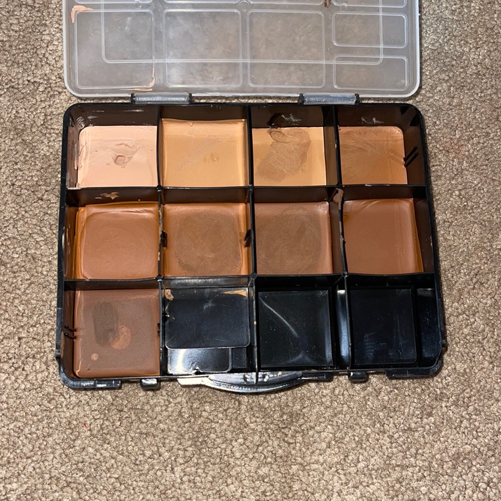Black Opal foundations
